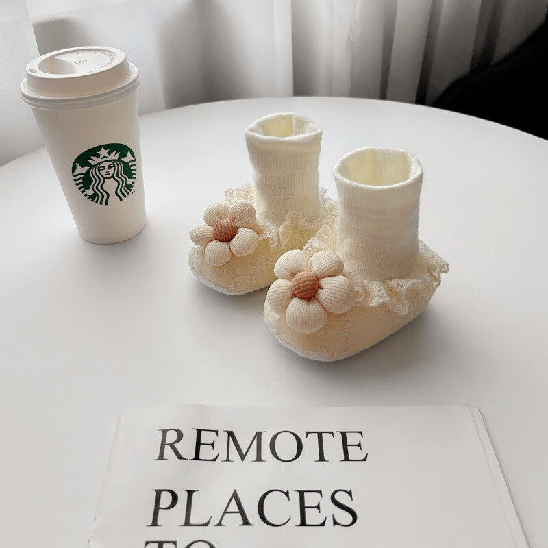 宝宝冬季加绒加厚不掉软底鞋