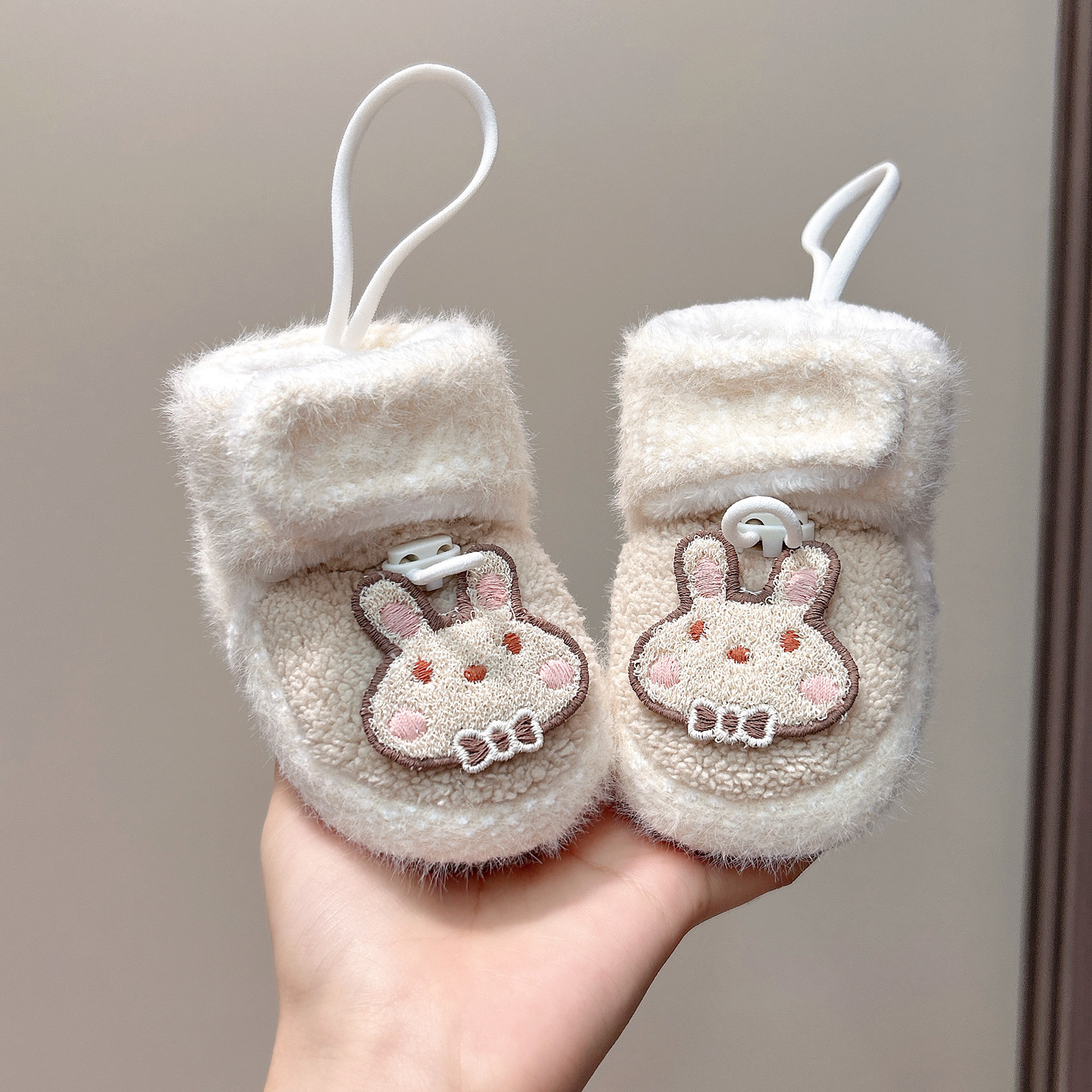 冬季婴儿加绒加厚保暖棉鞋