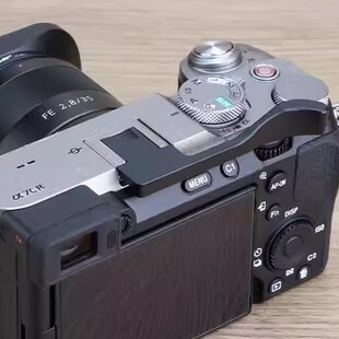 号歌适用于索尼A7CII/A7C2指柄SonyA7C2热靴指柄大拇指柄微单相机热靴盖金属手持拍摄把手保护配件