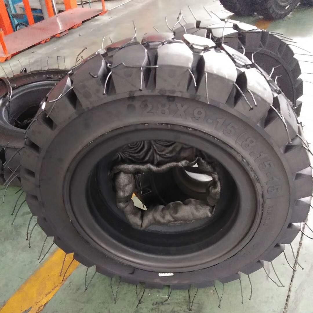 现货销售 900-20实心轮胎 9.00-20叉车实心工程机械轮胎 厂家直销