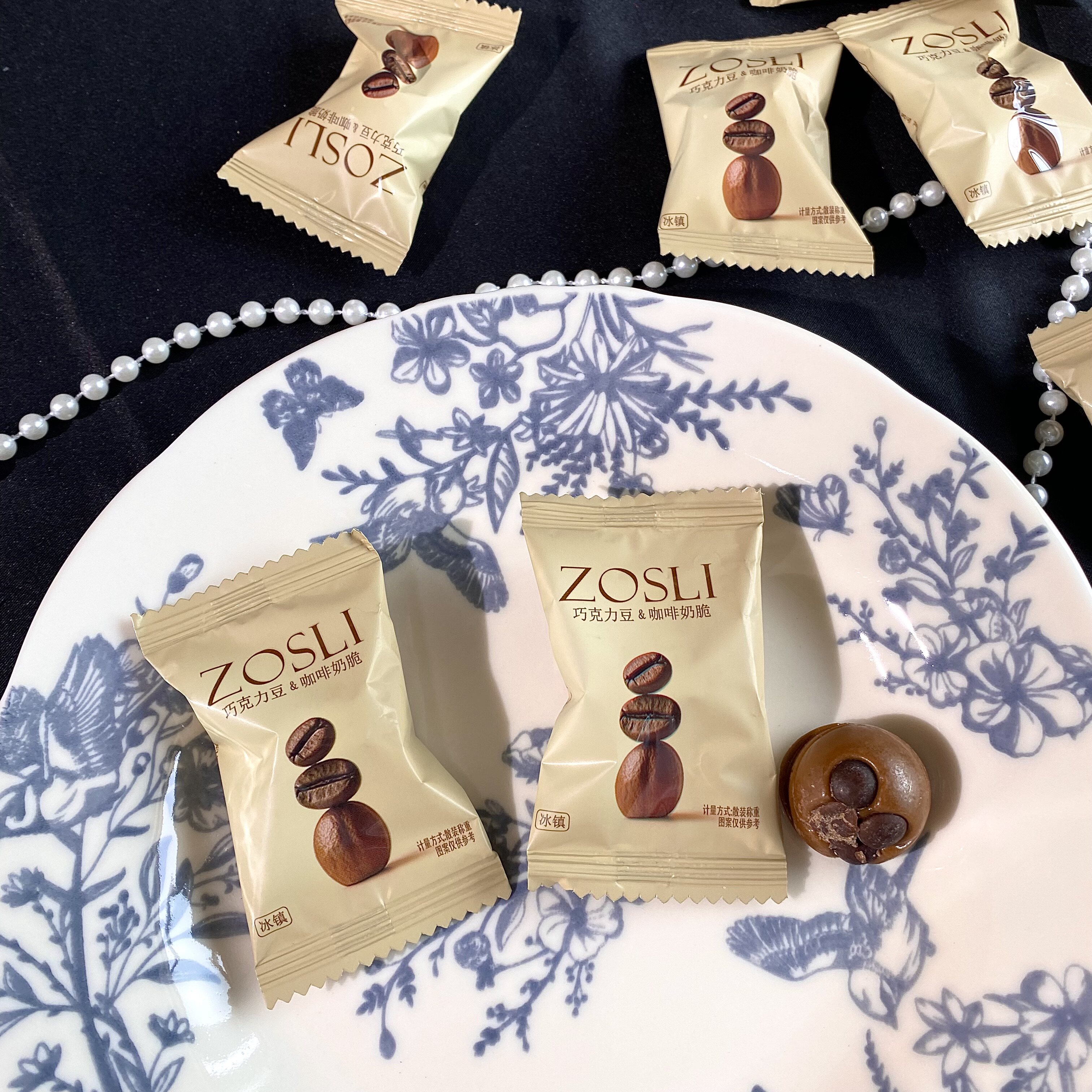 【冰爽口感】ZOSLI佐斯里冰镇巧克力豆咖啡奶脆糖果办公前台招待