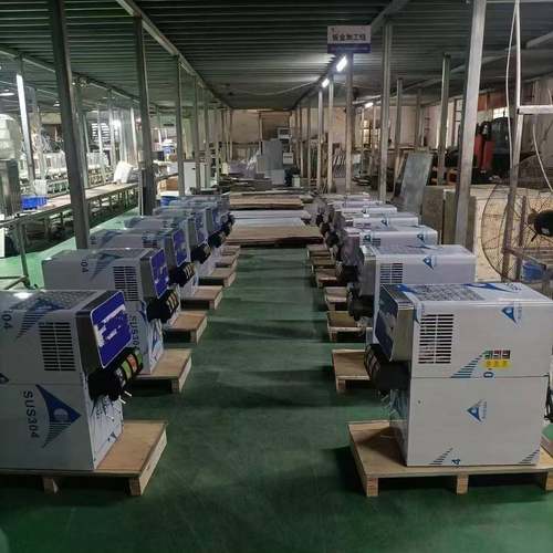 201不锈钢可乐饮料机商用可口可乐机橙汁雪碧碳酸饮料机冷饮现调