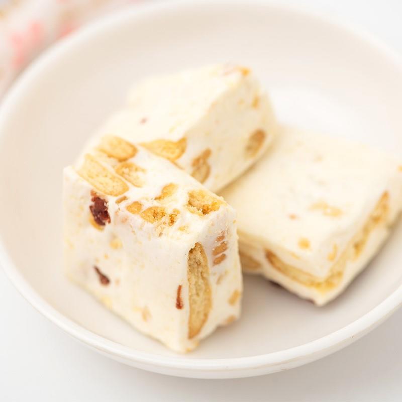 网红爆款蔓越莓雪花酥饼干 干沙琪玛结婚喜糖小零食牛轧糖休闲 食