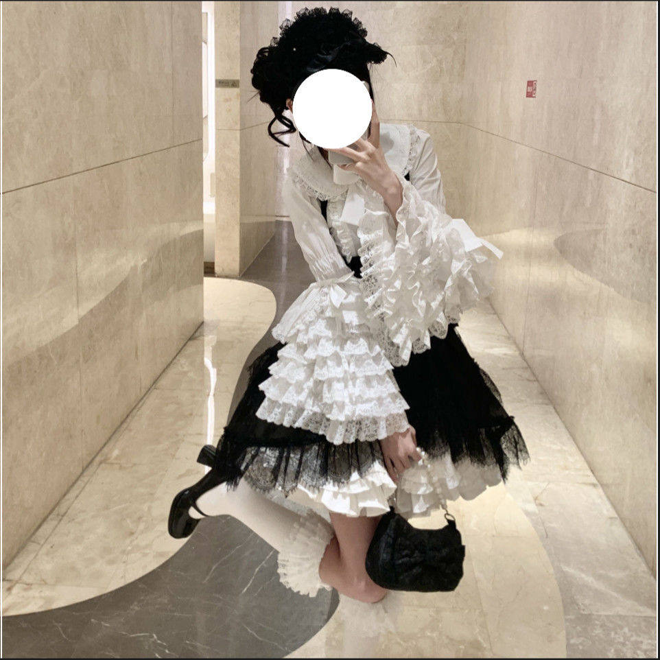 黑色蕾丝doll感ita姬袖衬
