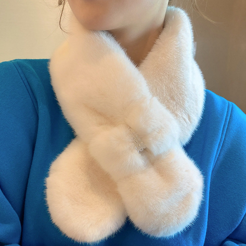 毛毛围巾女冬季韩版百搭交叉围脖仿獭兔毛保暖新款加厚珍珠小围巾,服饰配件/皮带/帽子/围巾,围巾/丝巾/披肩,淘宝优惠券,粉丝福利购,淘宝优惠卷
