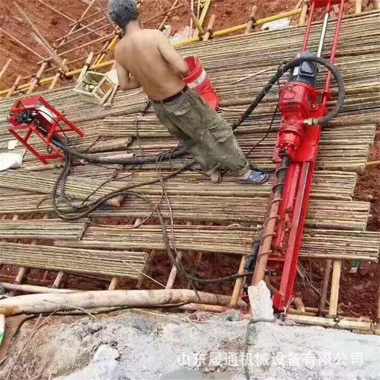 KQD100潜孔钻机隧道桥梁斜坡打孔气动凿岩机滑轨式除尘架子潜孔钻