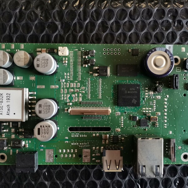 非标价KTP900 Basic 123-2JB03-0AX0瑗块棬瀛�议价