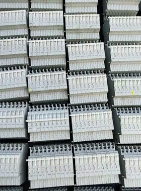 议价辅助触点  型号 OF 26924，触头1开1闭 断路