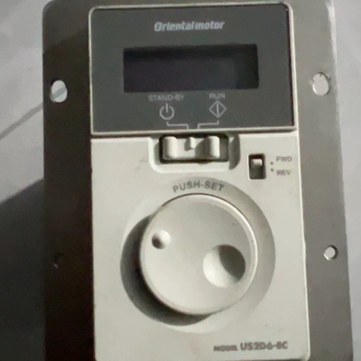 议价Orientalmotor US2D6-8C调速器，件，