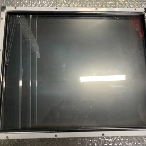 工业显示器KOT-0170US-SA4BCW，成色如图，有四议价