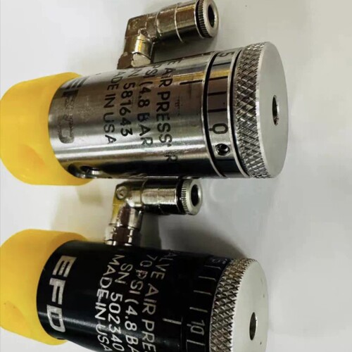 EFD隔膜点胶阀，型号752V-UHSS，制造。压力
