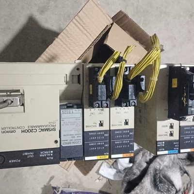议价拆机PLC一套，含SYSMAC C200H-CPU0