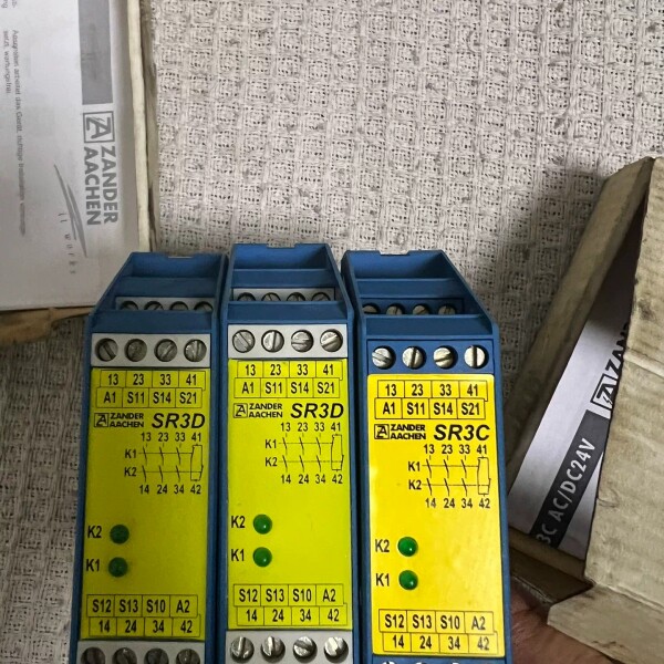 非标价ZANDER SR3D锛孲R3C閿呯倝缁х數鍣�议价