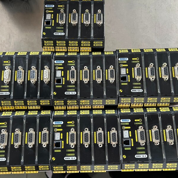 非标价鍘熻鎷嗘満杩涘彛BBH PRODUCTS 杩愬姩鎺у埗鍣� SMX议价