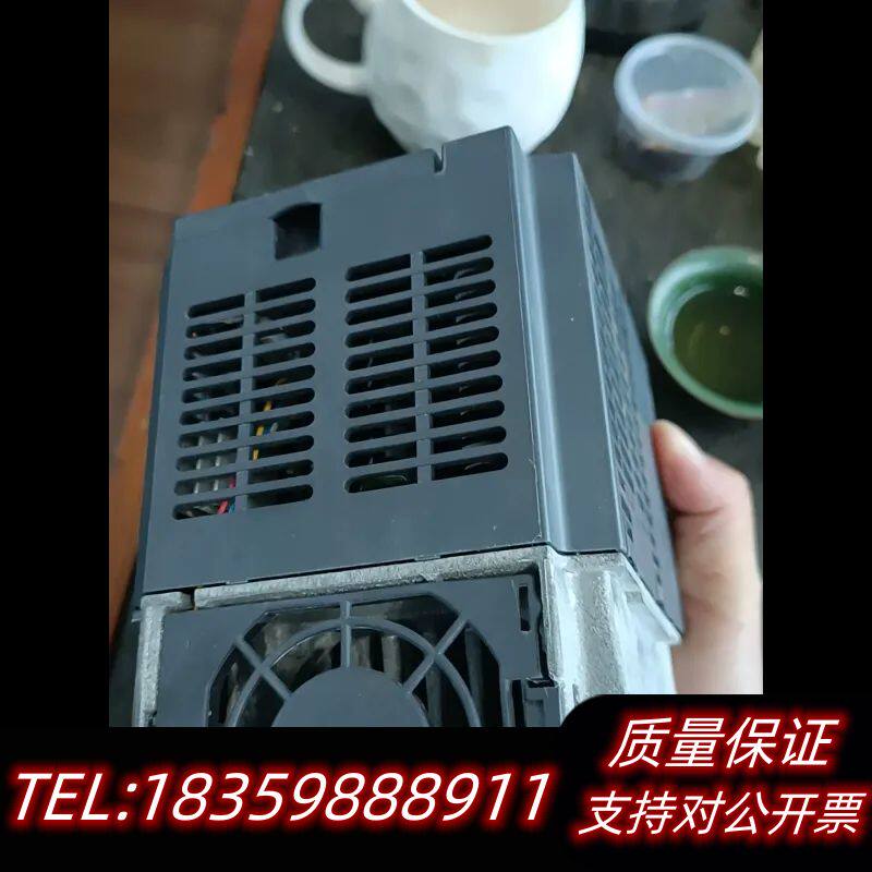 变频器FR-D740-2.2k-CHT，，议询价