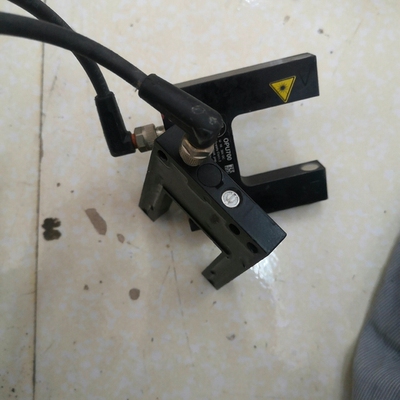 议价OPU700易福门槽型光电，图片成色，