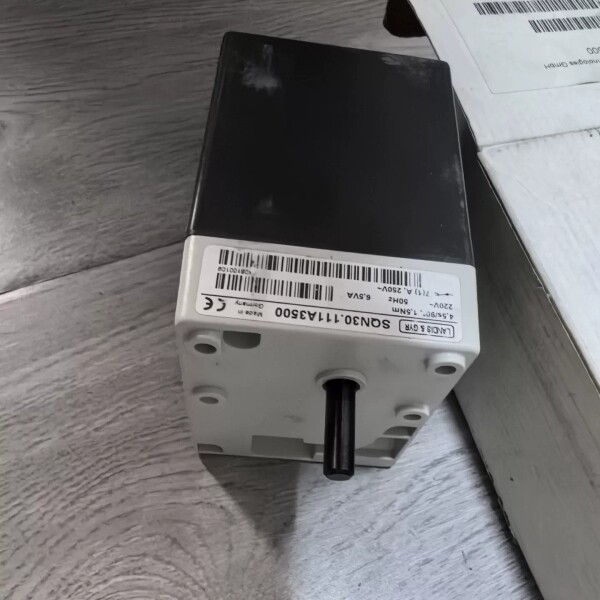 非标价瑗块棬瀛怱QN30.111A3500鎵ц鍣ㄣ�傚叏鏂�议价
