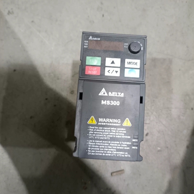 变频器MS300，型号VFD2A8MS21ANSAA，0