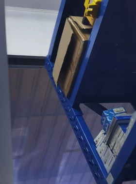 深圳智显达显示屏QC1716-C，电源DC12V，2.6A，