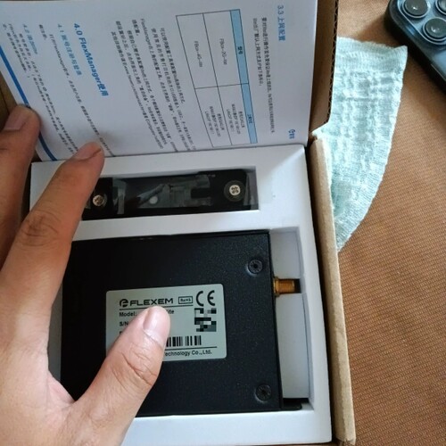 全新上海繁易FBox-4G-lite 被绑定了，成色全新，实议价