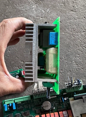 议价的CAREL卡乐PLC型号PC02AD0AM0，少上议价