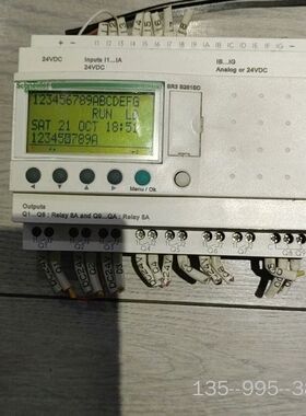 SR3 B261BD逻辑控制器，图片详谈