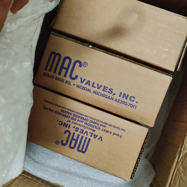 非标价MAC  姘旀帶闃�   56C-57-RA   鍏ㄦ柊鍘熻鐜拌揣议价