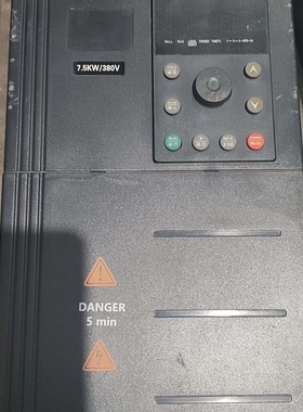 源信-汇泽园变频器 SH100A-7R5G/11P