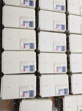 变频器CIMR-F7A4015