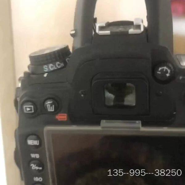 原装正品尼康 D7000     闪光灯坏了   会修详谈