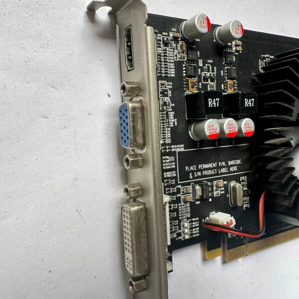 AMD HD7670 4GB DDR5