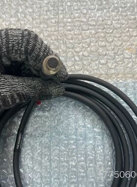 基恩士CA-CN3R相机连线，拍，黑色线身，两端金属