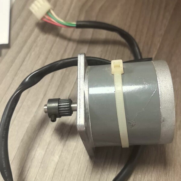 非标价SANYO DENKI鐢垫満103-718-1141瀹炲浘鐜拌揣鍔�议价