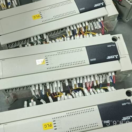 PLC FX3U-80MT  原装，新，