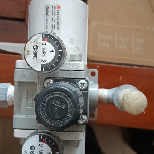 正品增压阀VBA10A-02GN，带电磁阀VX2230议价