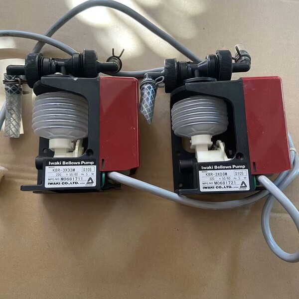 易威奇iwaki 补充泵，型号KBR-3XD3M，220V，【议】