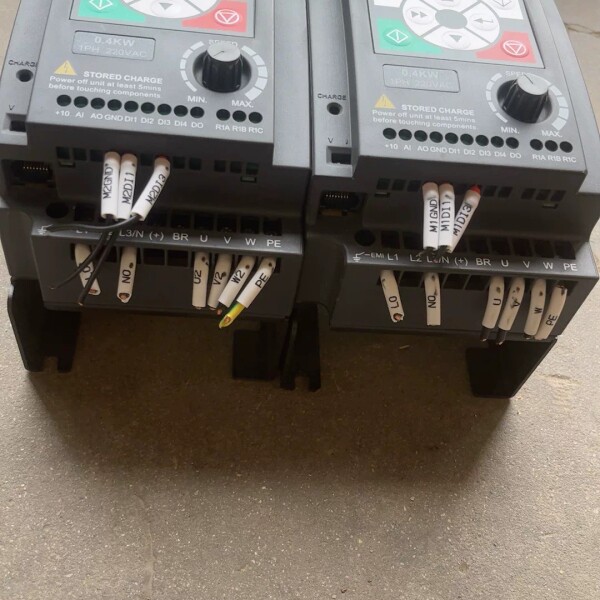 非标价HD09-2S0P4G-S锛屾捣鏅挋鐗瑰彉棰戝櫒锛�0.4kw,22议价