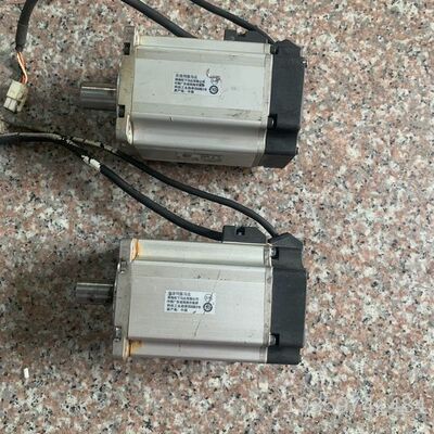 A6伺服电机MSMF092L1U2M(1kw）还议价