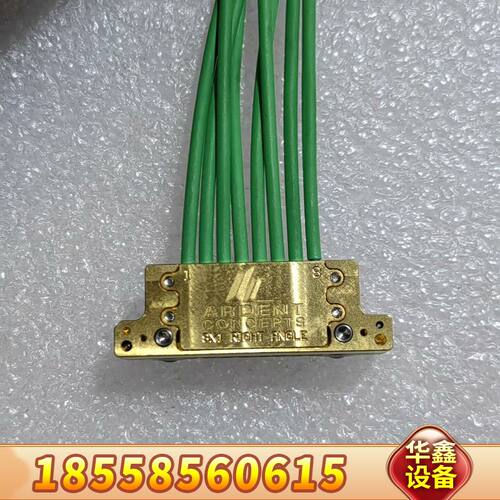 ardent concepts高速1x8连接器