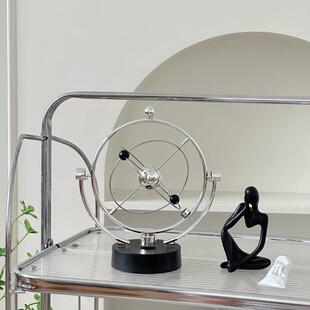 ins高级感办公室桌面意永动仪62515 创银河星系道抽象装饰品拍风