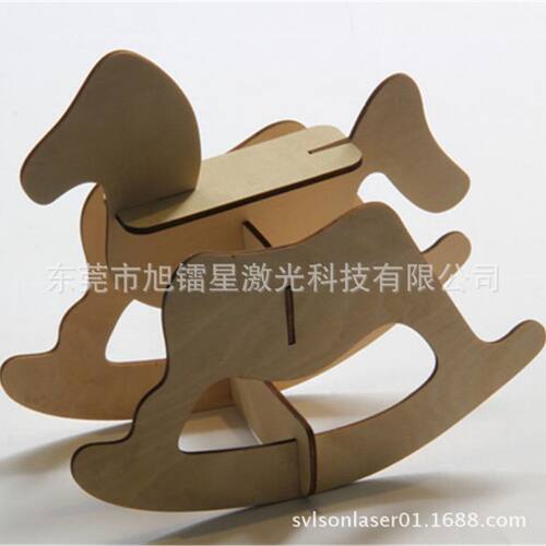 优惠价！1.3*2.5亚克力板材激光切割机加工生产有机玻璃雕刻机