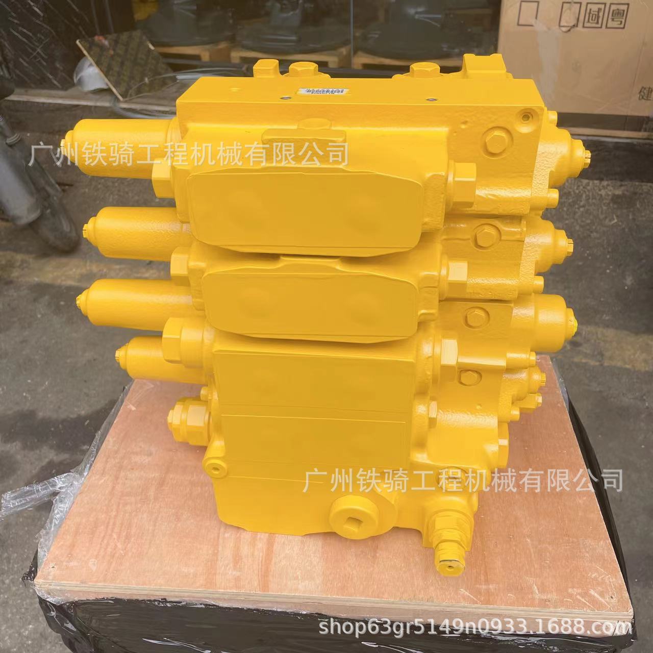 小淞推土机D155A-3 D155A-5分配阀总成 723-64-11200 液压主控阀