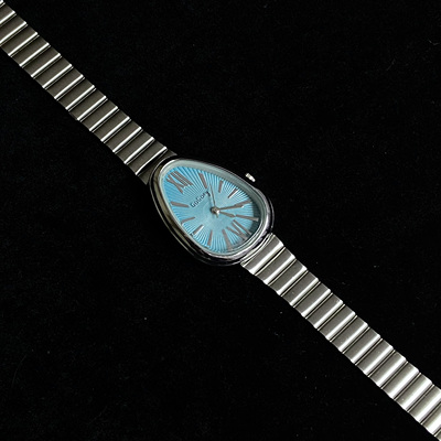 Never Insomnia原创饰品. Zutty io 手表.浅蓝