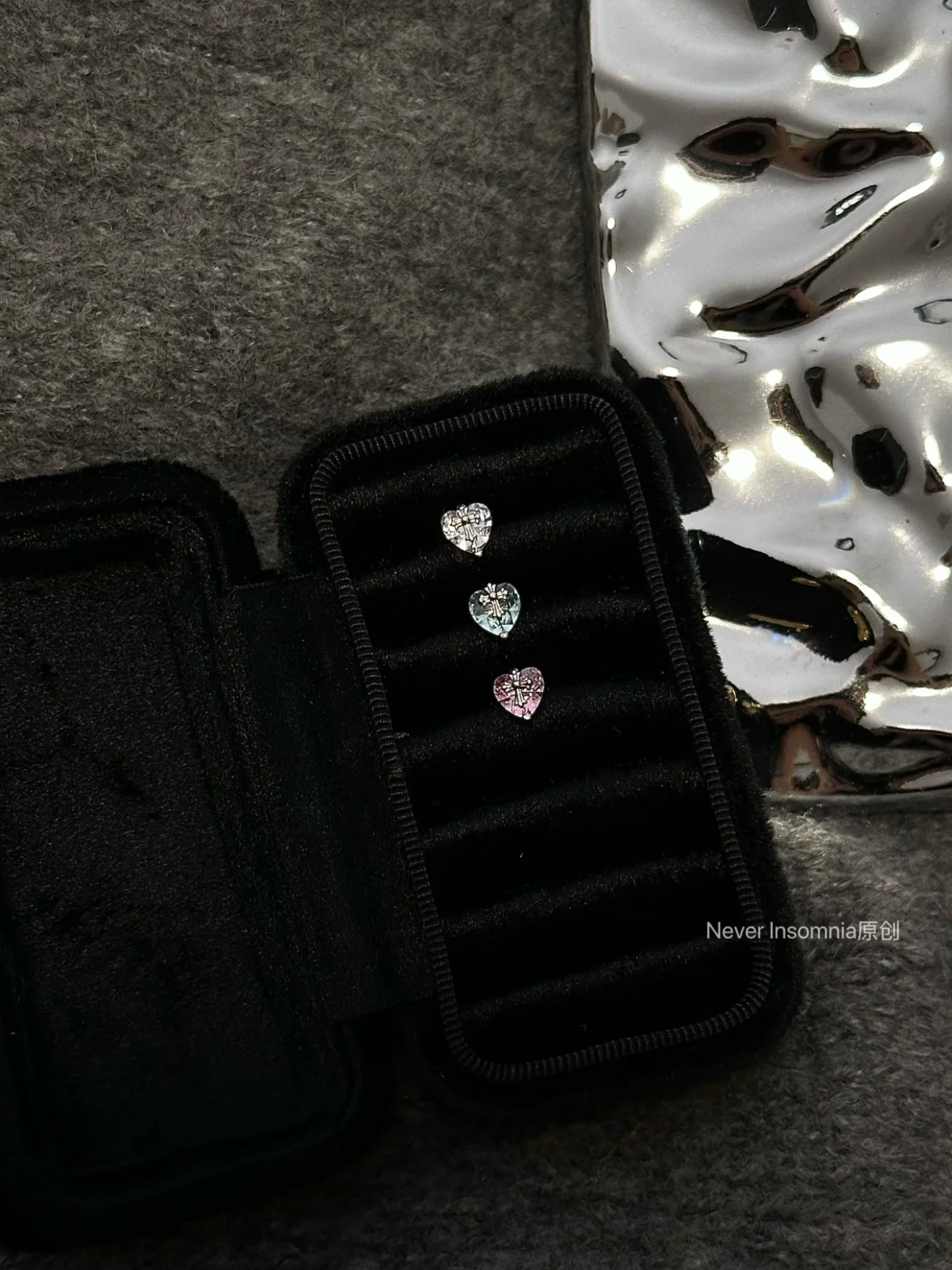 Never Insomnia原创. Heartcrossl耳骨钉.钛钢