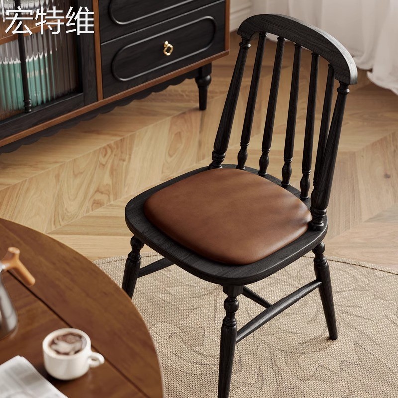 宏特维中古实木设计师餐椅法式复古家用小户型创意美式靠背休闲书桌椅子摆件饰品