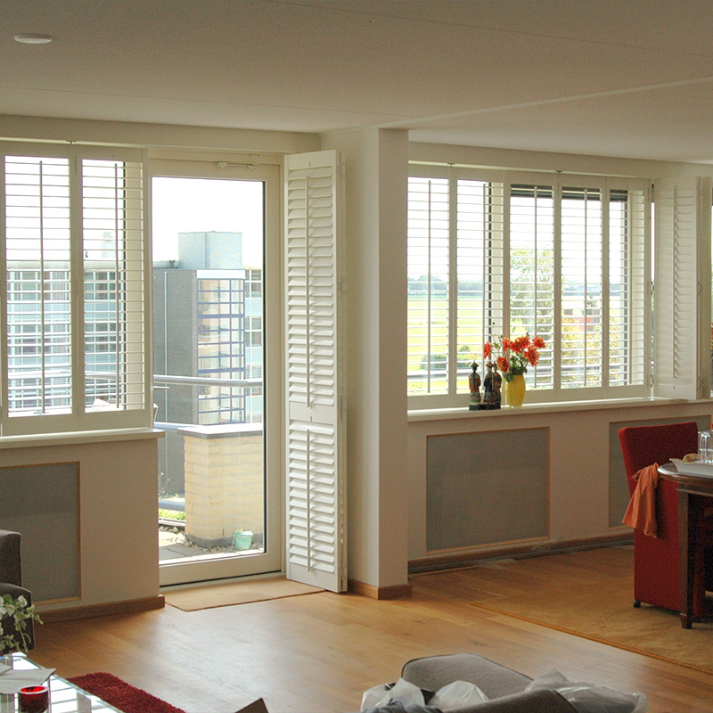 高端出口实木质百叶窗家用客厅卧室隔断推拉折叠门卫生间防水气窗