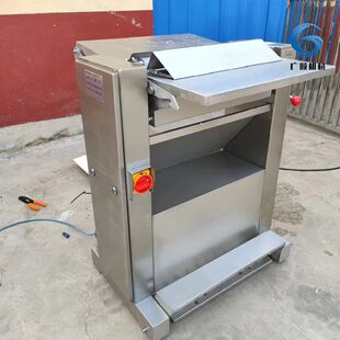 猪皮去肥膘机 刮猪皮上的油设备 不锈钢猪皮去油机 生猪皮刮油机