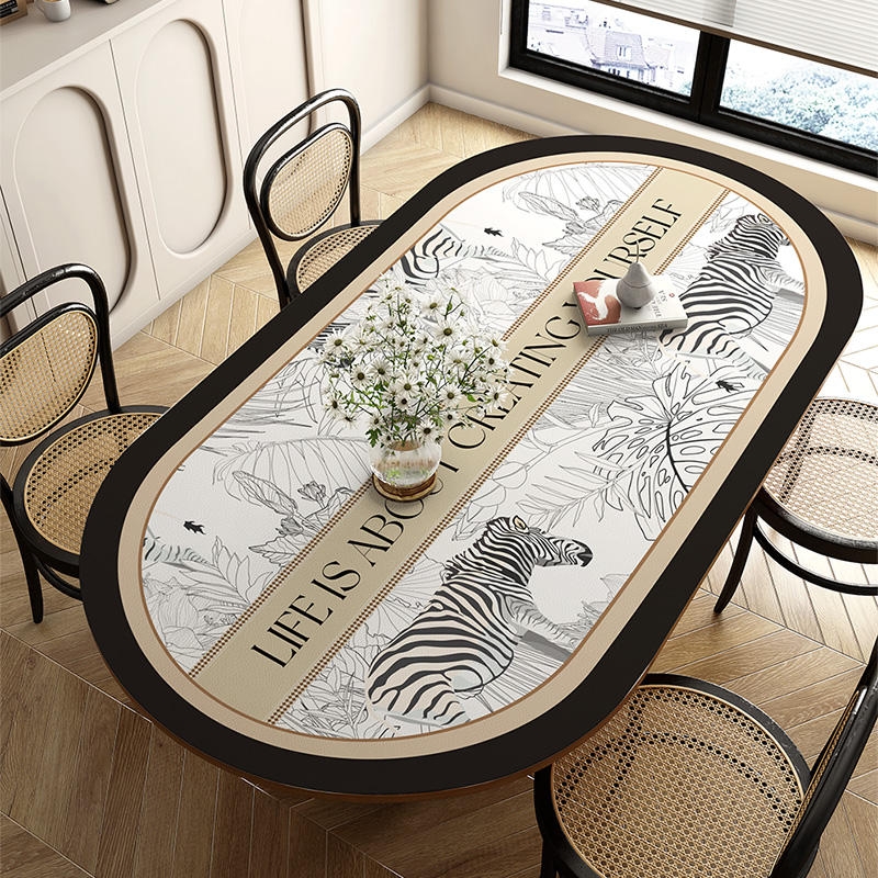 轻奢高级感椭圆形餐桌防油防水