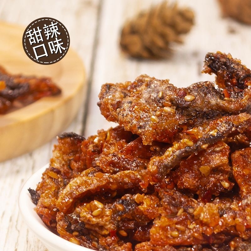 香辣鱼皮甜辣鱼皮丝酥麻辣小袋批发办公室网红小零食下酒菜即食