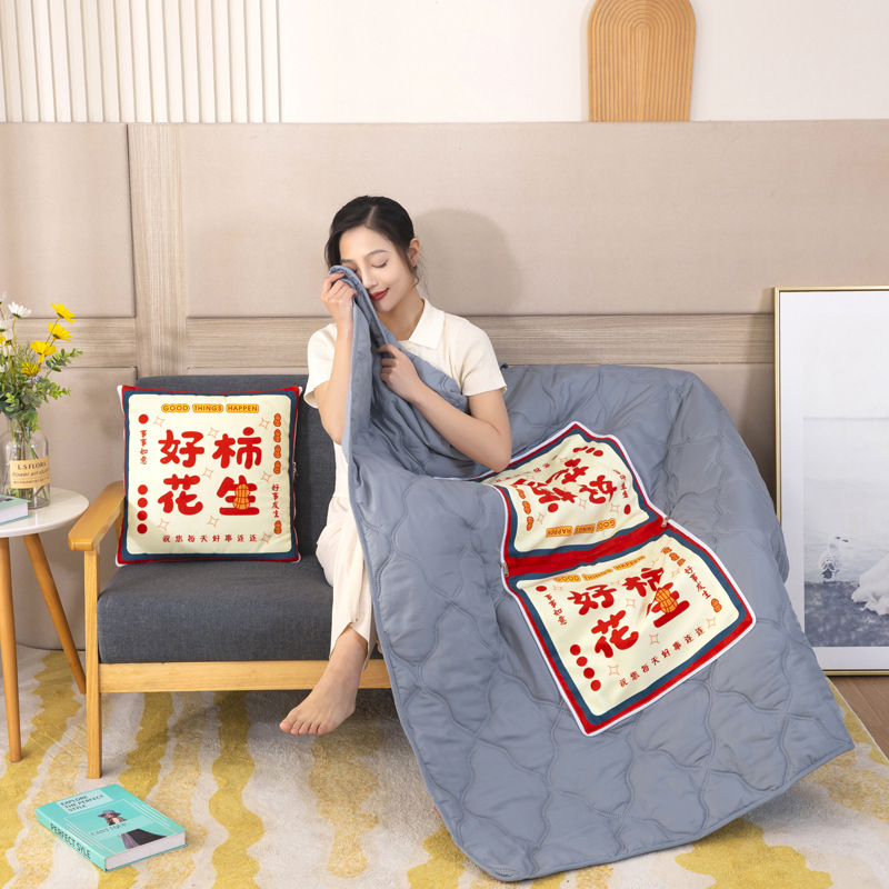 国潮鸿运抱枕被子两用办公室摺叠午睡枕头毯子二合一汽车靠枕车载